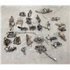 Image 5 : Large Group of Vintage Animal Traps
