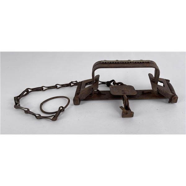 Triumph Easy Set Wolf Trap w/ Teeth