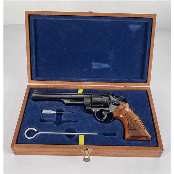 Smith and Wesson Model 29-2 .44 Mag Pistol