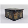 Image 2 : Antique Japanese Lacquer Box