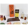 Image 12 : Lot of Antique Pharmacy Items