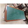 Image 3 : Desk w Leather Inlay - Nice Size 30" x 44" x 21"