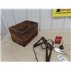 Image 1 : CIL Ammo Crate, Trap, Velvet Tobacco Tin, Scale