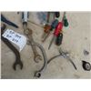 Image 2 : Hand tools, Wrenches, 1/2" Air Ratchet, Small Vice, Screwdirvers, Pliers, Drill Bits Plus More