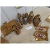Image 1 : Leather Beaded Moccasins