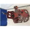 Image 2 : Ridgid Tri Stand Pipe Vice /Bender & Threader