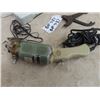 Image 2 : Upholsger Cutter & Portable Sewing Machine