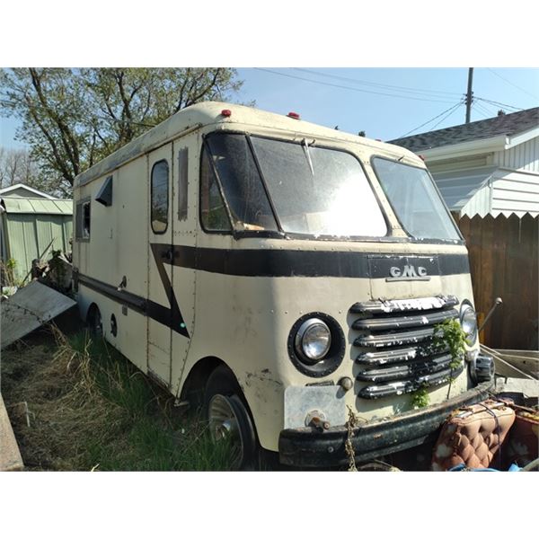 1953 GMC Grumman 1315 Delivery Truck.- W TOD  Alum Body