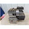 Image 2 : Briggs & Stratton Gas Engine - Side Shaft