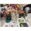 Image 1 : (SX)4 Porc Dolls, 4 Winnie the Pooh Pictures, Trinket Boxe, Elec Lamp, Small Wooden Piano Box Plus M