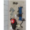 Image 1 : 2 Ton Chain Hoist, Engine Lift Leveller, Plus More!