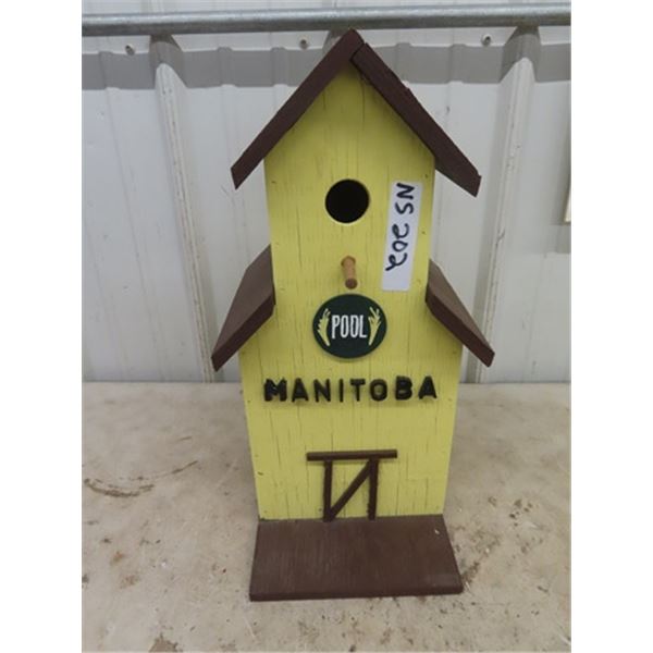 Pool Elevator Bird House 18" x 10" x 8"