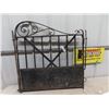 Image 4 : Old Wrought Iron Yard Gate 36" X 34: