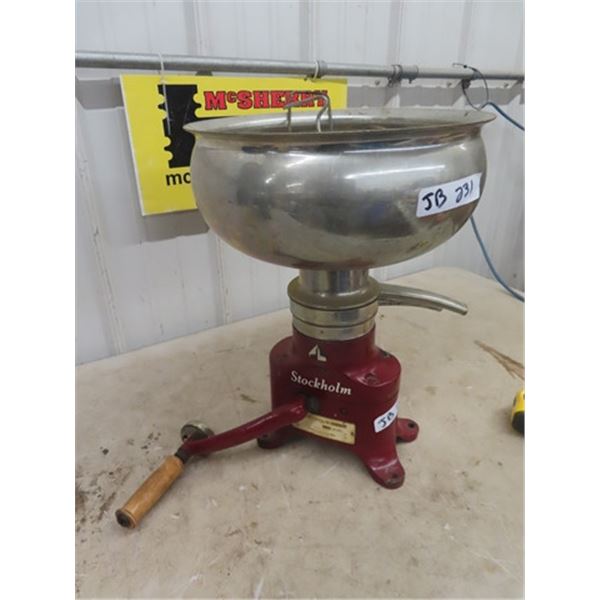 Stockholm #29 Table Top Cream Separator, W Bell On Handle & Accessories