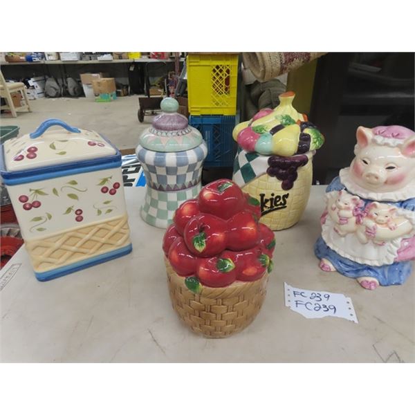 5 Ceramic Cookie Jars