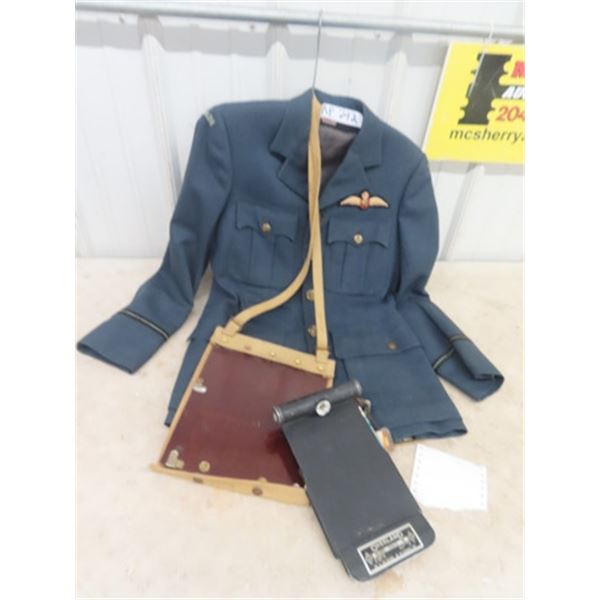 2 Cdn Air Force Jackets w Knee Note Pad