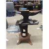 Image 1 : Anvil on Stand w Insert