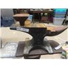 Image 2 : Anvil on Stand w Insert