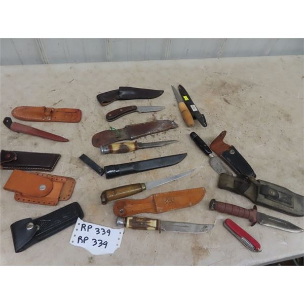 8 Hunting Knives, & 12 Holsters/Sheaths