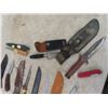 Image 2 : 8 Hunting Knives, & 12 Holsters/Sheaths