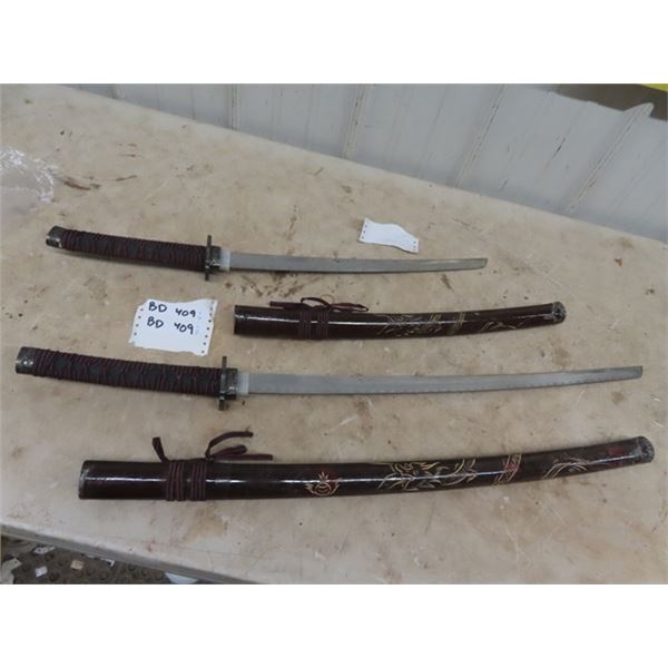 (BD) 2 Decorative Swords