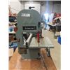 Image 2 : (BD) Delta Band Saw on Stand