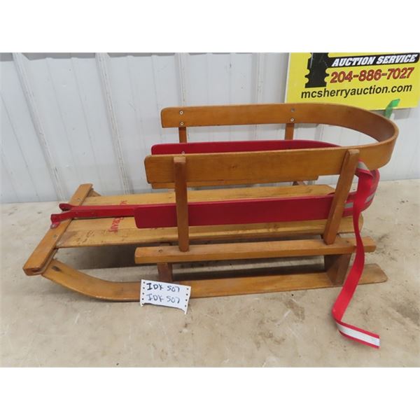 (IDK) Toddler's Sleigh