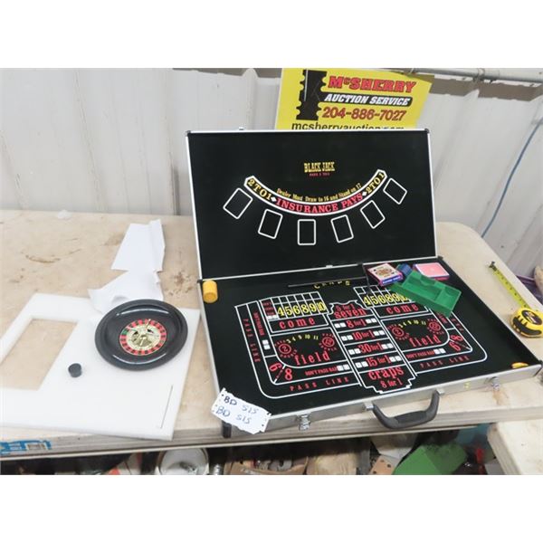 (BD)  Portable Poker Table & 4 In 1 Casino Set