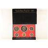 1977 US PROOF SET (WITH BOX)