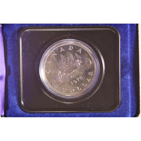 1975 CANADA DOLLAR BRILLIANT UNC