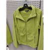 Image 6 : GREEN FLEECE JACKETS FOUR LARGE AND TWO XL
