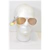 Image 1 : PAIR OF 100% UVA/UVB PROTECTION AVIATORS.