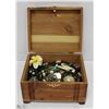Image 1 : ESTATE CEDAR BOX FULL OF JEWELRY