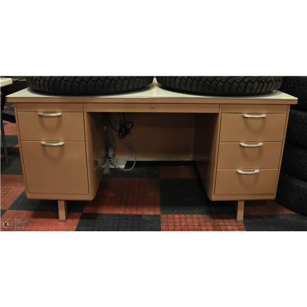 VINTAGE SOLID METAL ARBORITE TOP DESK.