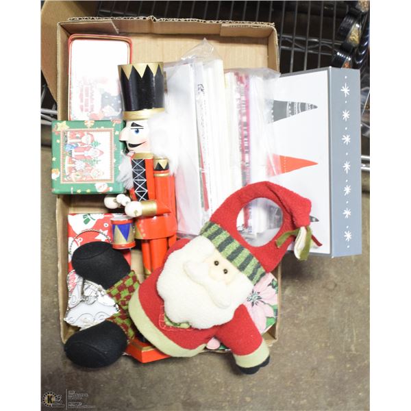CHRISTMAS LOT INCLUDES NUTCRACKER