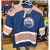 Image 1 : KID'S EDMONTON OILERS SWEATER SIZE SMALL