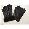 Image 1 : 2 PACK- LADIES LEATHER GLOVES - FITS LIKE A SMALL