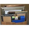 Image 1 : FLAT OF ASSORTED ESTATE PHOTO/PICTURE FRAMES