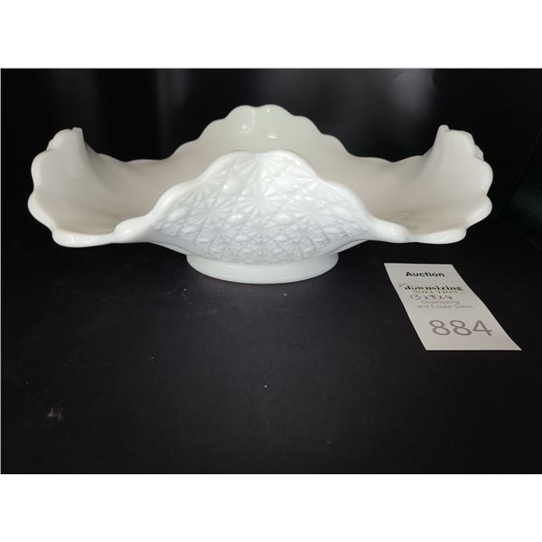 Milkglass Dish Cat A