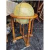 Image 1 : Large Globe on Stand Cat B