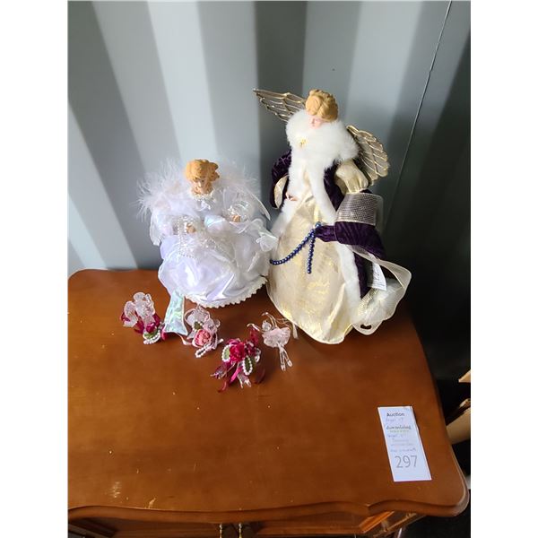 Christmas Décor Cat B