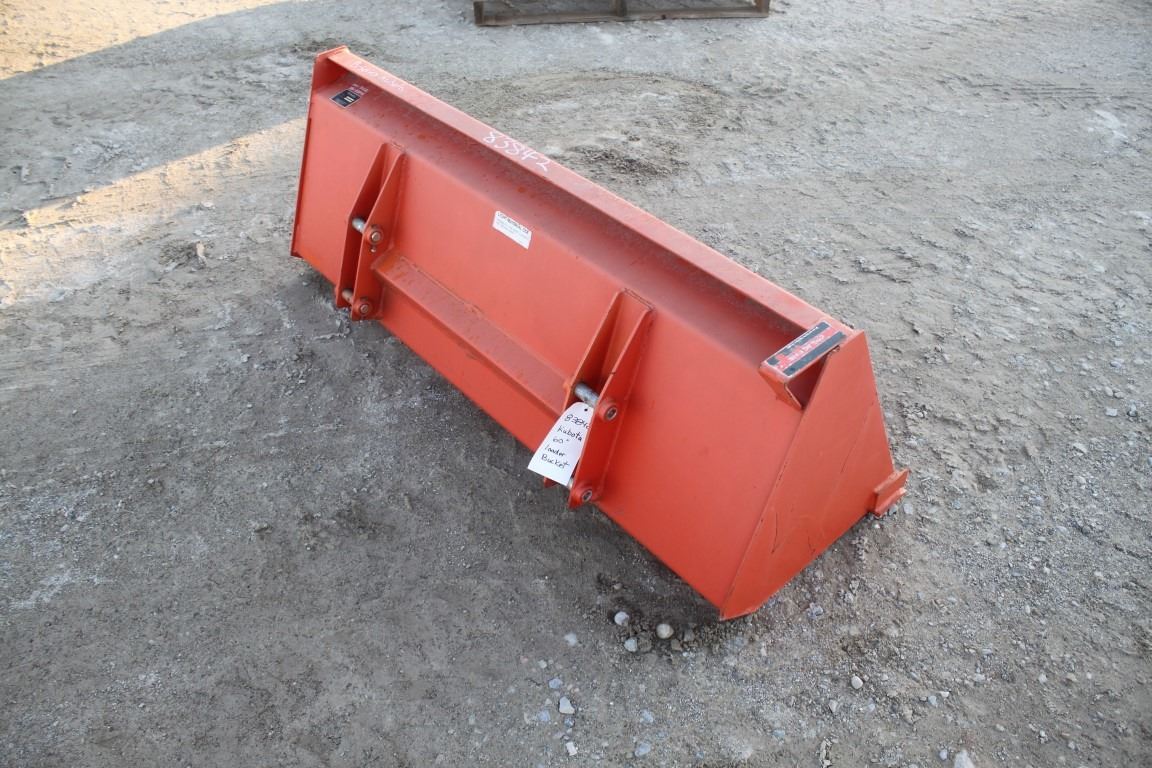 Kubota 60" loader bucket