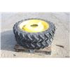 Image 1 : Kleber radials 230/95R32 tires on JD rims and centres