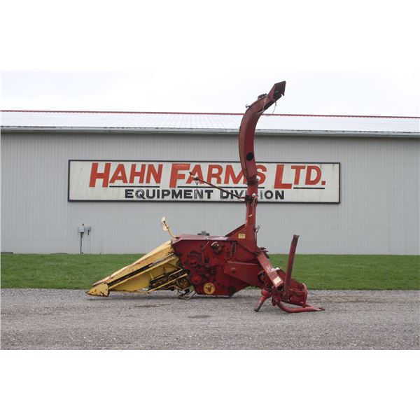 New Holland 707 forage harvester, 1row cornhead, 5' pickup head
