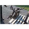 Image 5 : IH 1 furrow plow and a fast hitch potatoe blade to fit Farmall 140