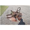Image 3 : Oliver 2 furrow plow, sping trip, 3pth