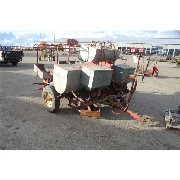 Delhi Foundry 2 row transplanter, from retiring tobbacco farmer