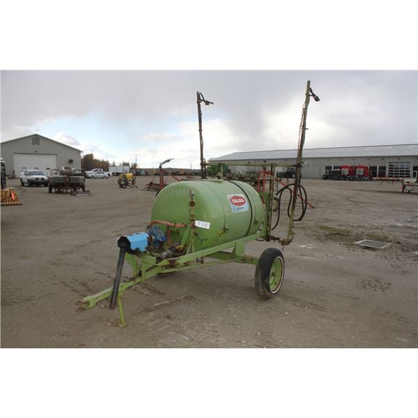 Calsa single axle trail sprayer, 19' boom, from retiring tobbacco farmer