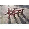 Image 5 : MF 82 4 furrow plow, 3pth, spring trip, from retiring tobbacco farmer