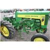 Image 15 : JD 430 S 2wd gas tractor, mounted cultivator, retiring tobbacco farmer, showing 1000 hours, 3pth,